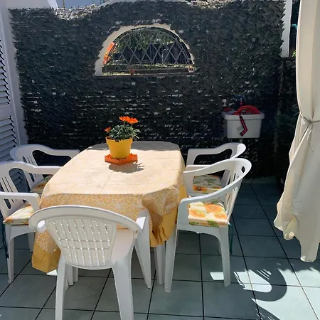 דירה Delizioso Girasole איסקיה