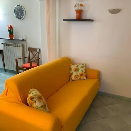 Daire Delizioso Girasole Ischia